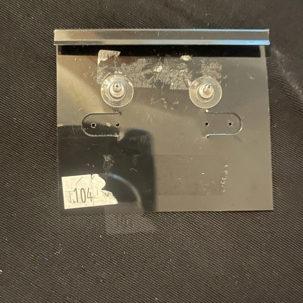 L'Amour Black and Silver Stud Earrings‎